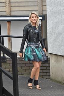 Ashley Roberts feet photo thumbnail