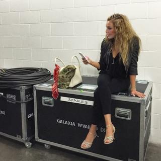Thalía feet photo thumbnail
