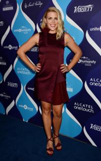 Busy Philipps feet photo thumbnail