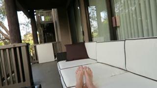 Jenna Ezarik feet photo thumbnail