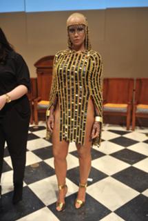 Amber Rose feet photo thumbnail