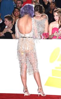 Katy Perry feet photo thumbnail