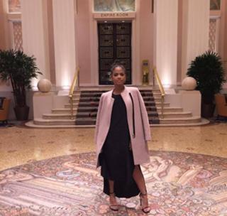 Christina Milian feet photo thumbnail