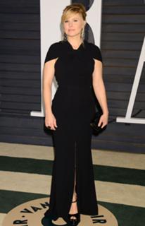 Kristen Bell feet photo thumbnail