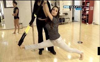 Tania Rincón feet photo thumbnail