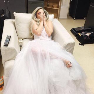Lady Gaga feet photo thumbnail