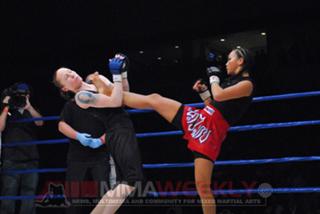 Michelle Waterson feet photo thumbnail