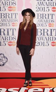 Cara Delevingne feet photo thumbnail