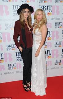 Cara Delevingne feet photo thumbnail