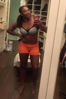 Serena Williams feet photo thumbnail