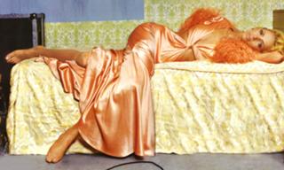 Uma Thurman feet photo thumbnail
