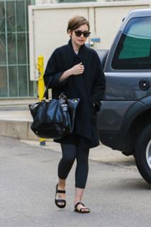 Lily Collins feet photo thumbnail