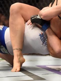 Ronda Rousey feet photo thumbnail