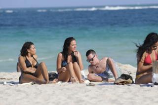 Tulisa feet photo thumbnail