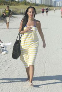 Tulisa feet photo thumbnail