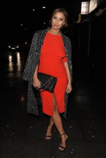 Ferne McCann feet photo thumbnail