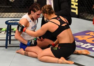 Ronda Rousey feet photo thumbnail