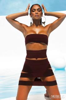 Nicole Scherzinger feet photo thumbnail