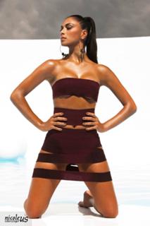 Nicole Scherzinger feet photo thumbnail