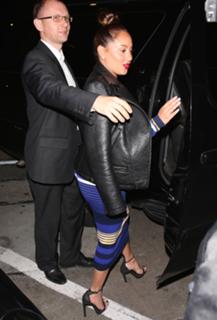 Adrienne Houghton feet photo thumbnail
