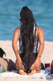 Christina Milian feet photo thumbnail