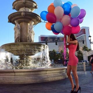 Jen Selter feet photo thumbnail