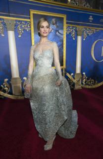 Lily James feet photo thumbnail