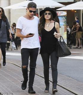 Lucy Hale feet photo thumbnail