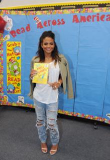 Christina Milian feet photo thumbnail
