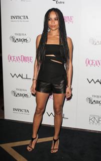 Zoë Kravitz feet photo thumbnail