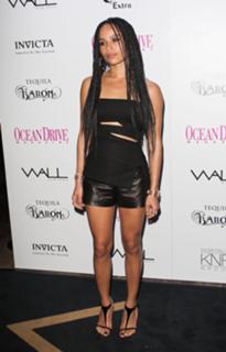 Zoë Kravitz feet photo thumbnail