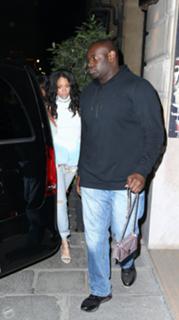 Rihanna feet photo thumbnail