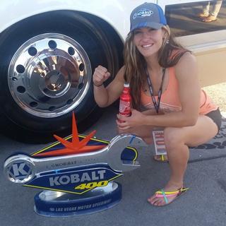 Miesha Tate feet photo thumbnail