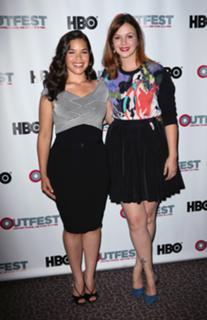 America Ferrera feet photo thumbnail