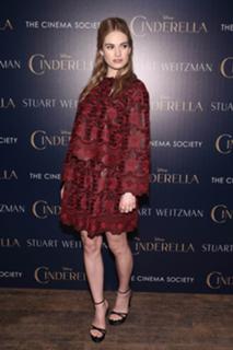 Lily James feet photo thumbnail