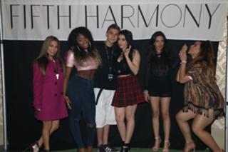 Camila Cabello feet photo thumbnail