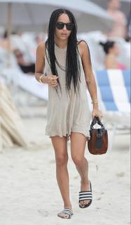 Zoë Kravitz feet photo thumbnail