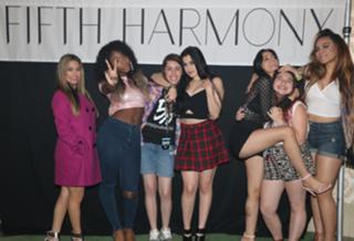 Camila Cabello feet photo thumbnail