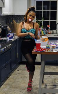 Christina Milian feet photo thumbnail