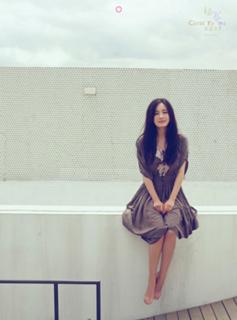 Mi Yang feet photo thumbnail