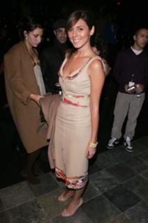 Jamie-Lynn Sigler feet photo thumbnail
