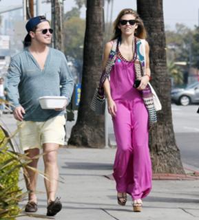 AnnaLynne McCord feet photo thumbnail