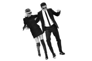 Ilary Blasi feet photo thumbnail