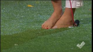Caterina Balivo feet photo thumbnail