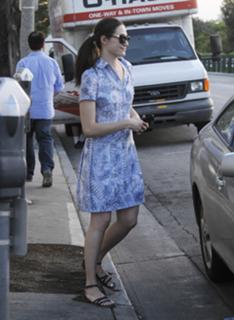 Emmy Rossum feet photo thumbnail