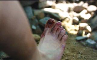 Reese Witherspoon feet photo thumbnail