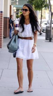 Jordana Brewster feet photo thumbnail