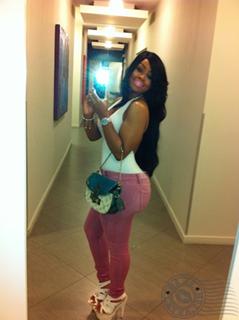 Blac Chyna feet photo thumbnail