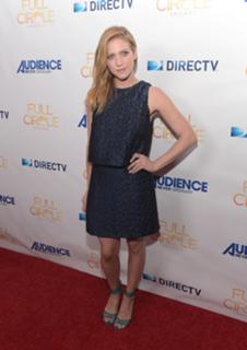 Brittany Snow feet photo thumbnail