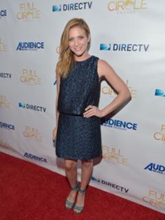 Brittany Snow feet photo thumbnail